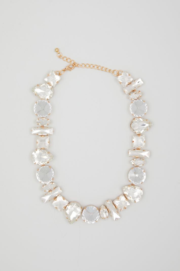 Necklace with asymmetric rhinestones Intrend