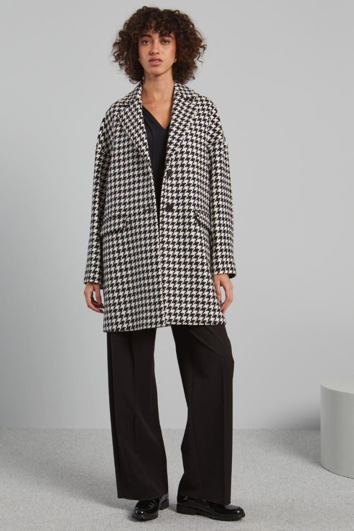 Oversized houndstooth coat Intrend