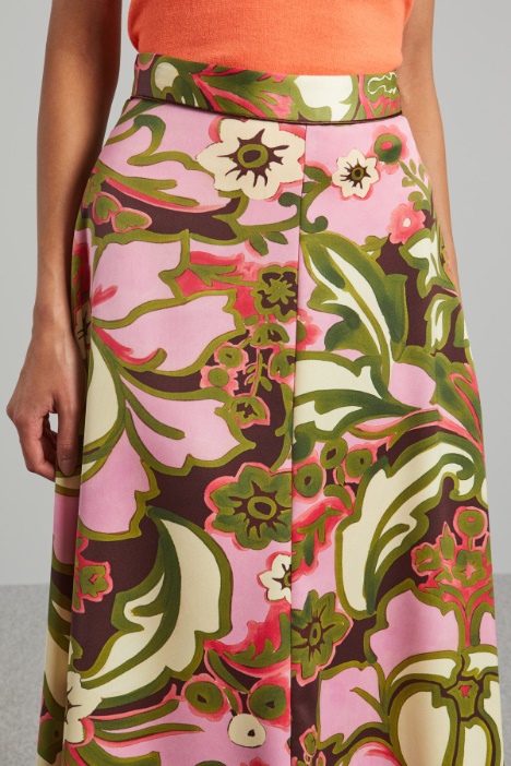 Falda con estampado floral