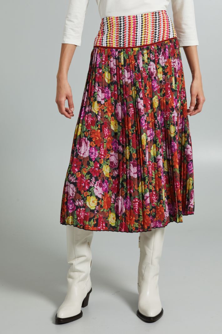 Skirt with contrasting basque Intrend - 3