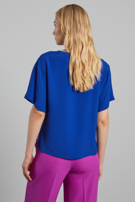 Blusa boxy in misto seta