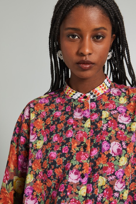 Camicia con collo a foulard