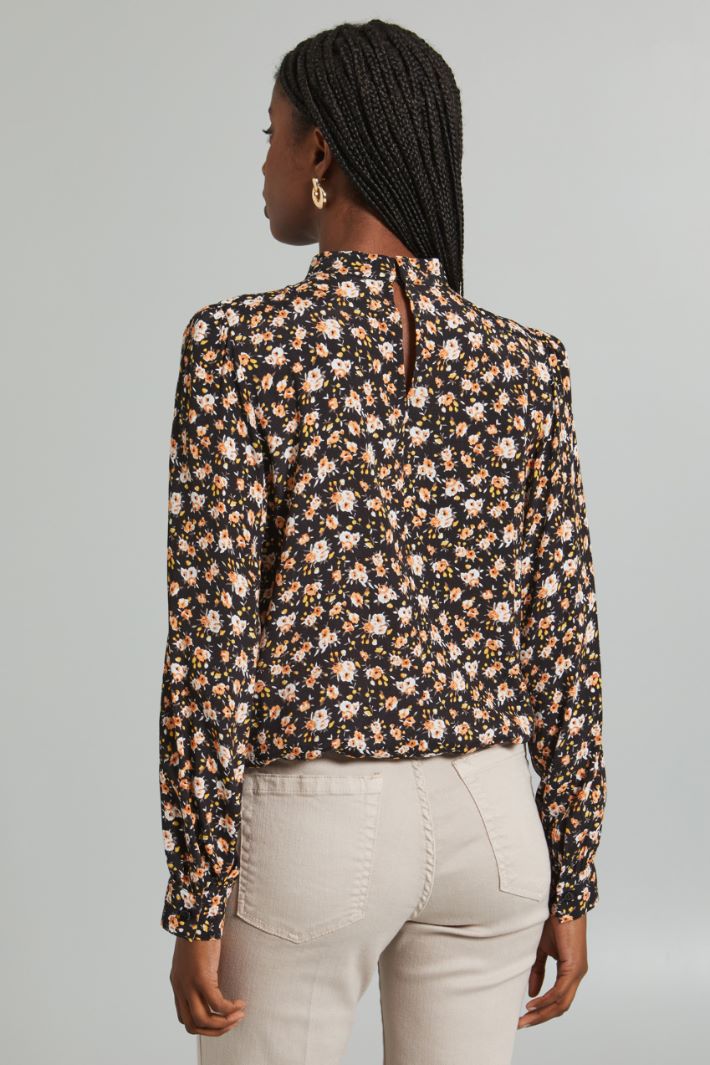 Printed sablé blouse Intrend - 2