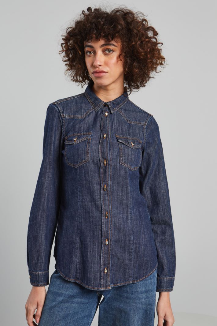 Slim fit denim shirt Intrend - 3