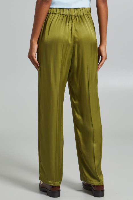 Pantaloni con elastico in vita