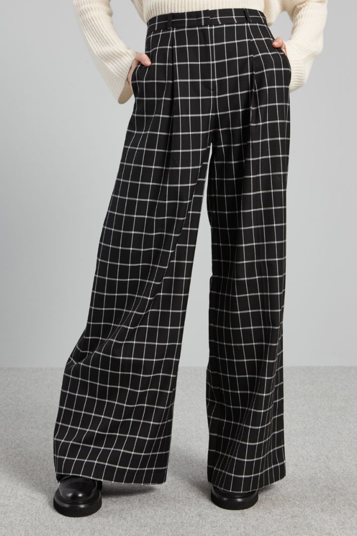 Wide-leg darted trousers Intrend - 2