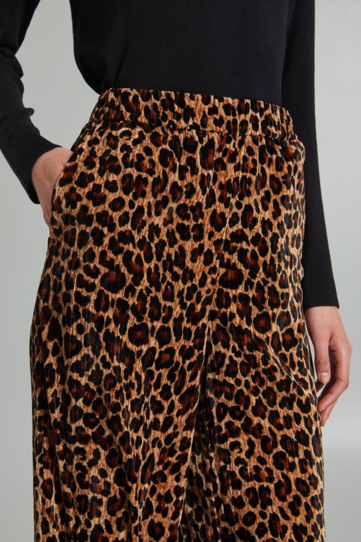 Loose fit velvet trousers Intrend - 4