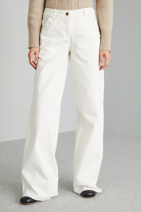 Pantaloni morbidi in drill