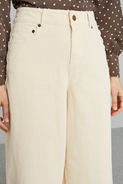 Pantaloni a zampa in velluto