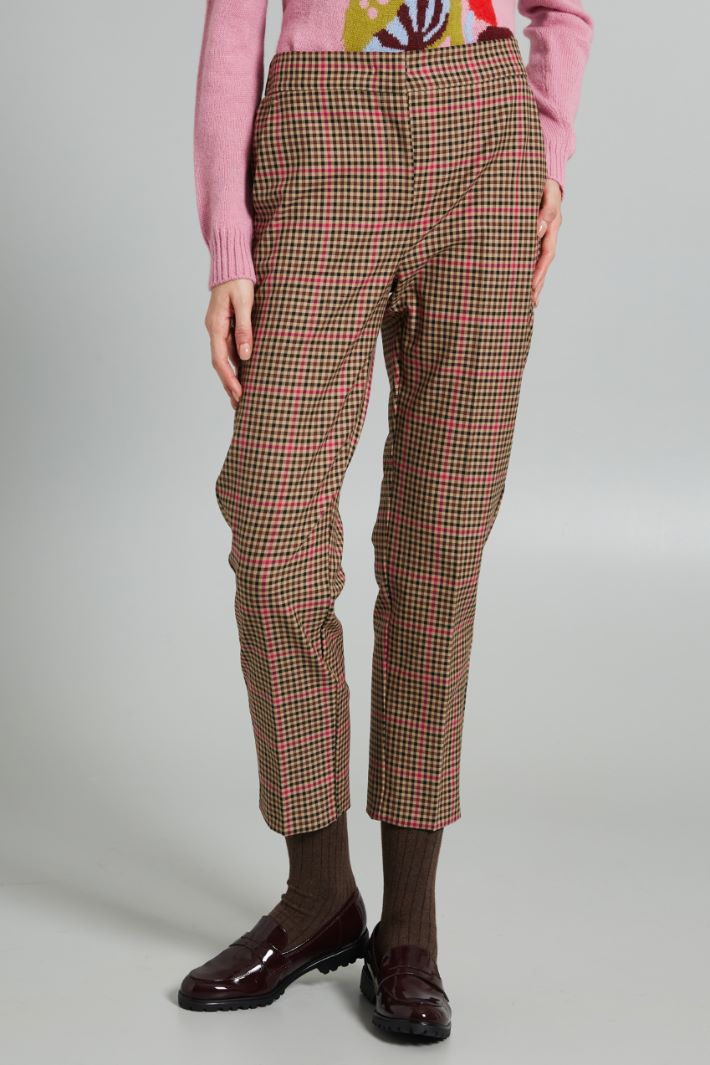 Gabardine carrot trousers Intrend - 3