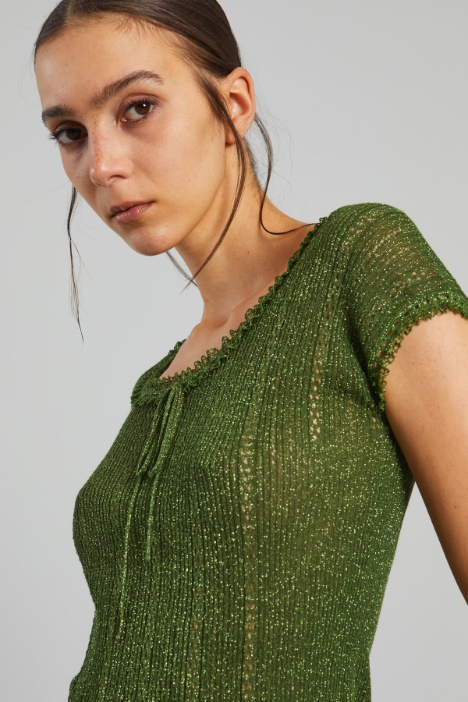 Top in maglia traforata