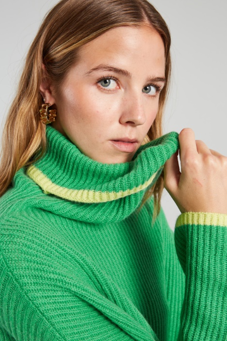 Maglia morbida in puro cashmere