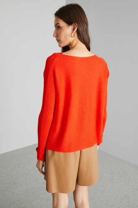 Maglia a coste orizzontali