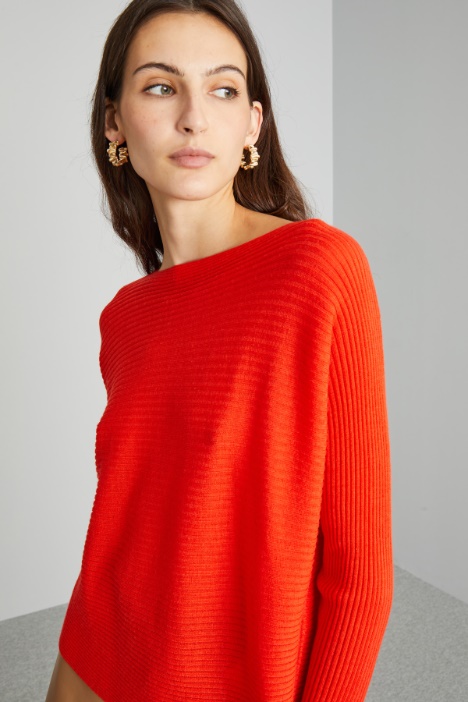 Maglia a coste orizzontali