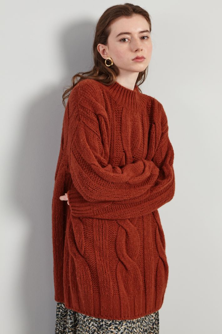 Long cable-knit pullover Intrend - 3