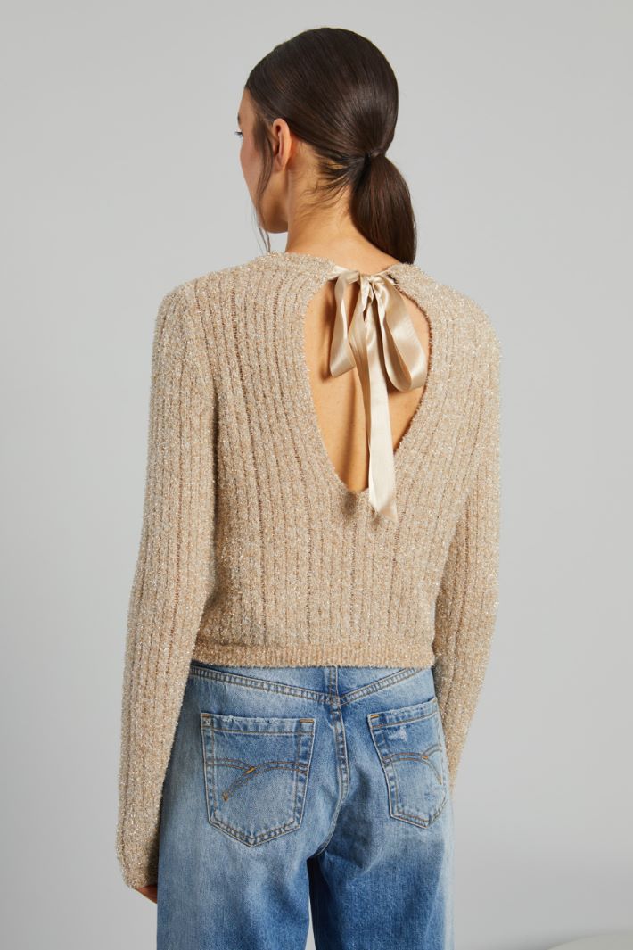 Brushed sweater with cut-out Intrend - 2