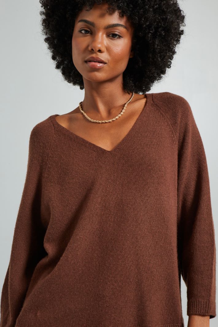 Loose V-neck sweater Intrend - 4