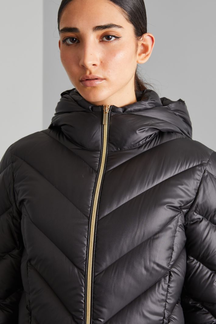 Quilted hooded jacket Intrend - 4