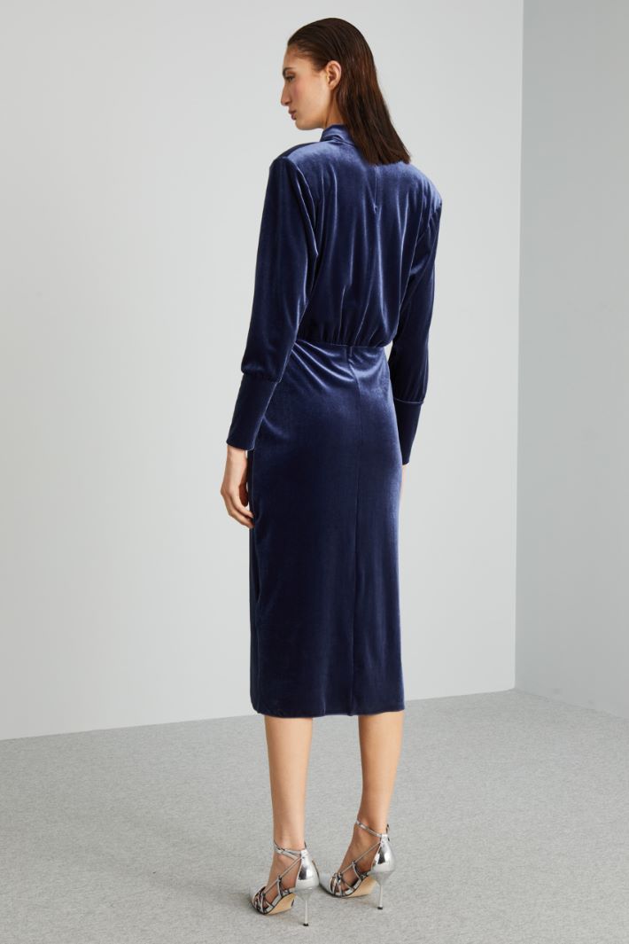 Velvet-jersey midi dress Intrend - 4