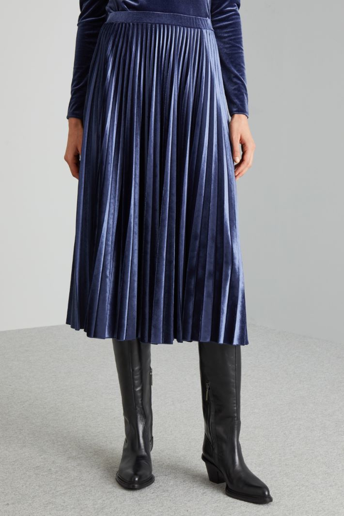 Pleated velvet-jersey midi skirt Intrend - 3