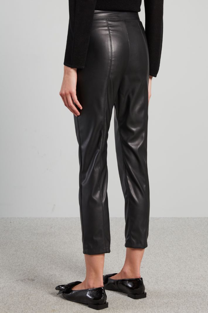 Slim-fit faux leather trousers Intrend - 2