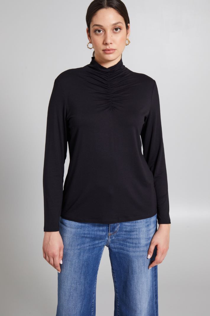 Gathered turtleneck sweater Intrend - 3