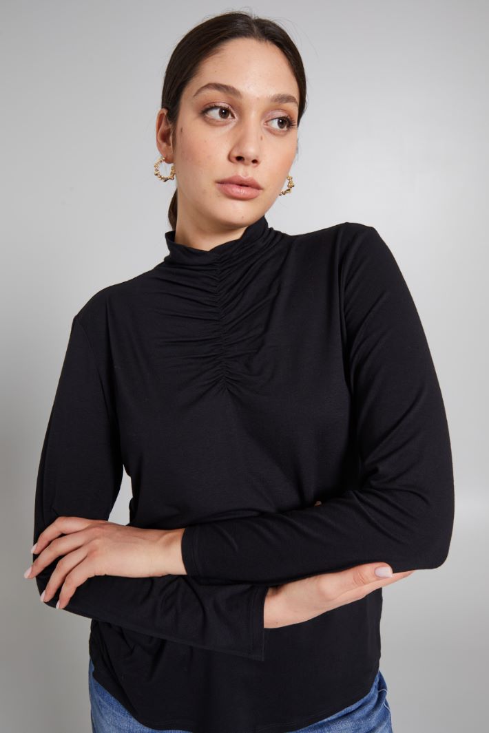 Gathered turtleneck sweater Intrend - 4