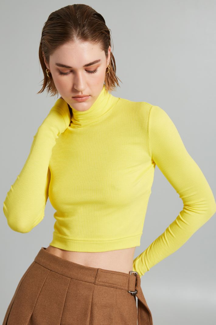 Cropped turtleneck Intrend - 4