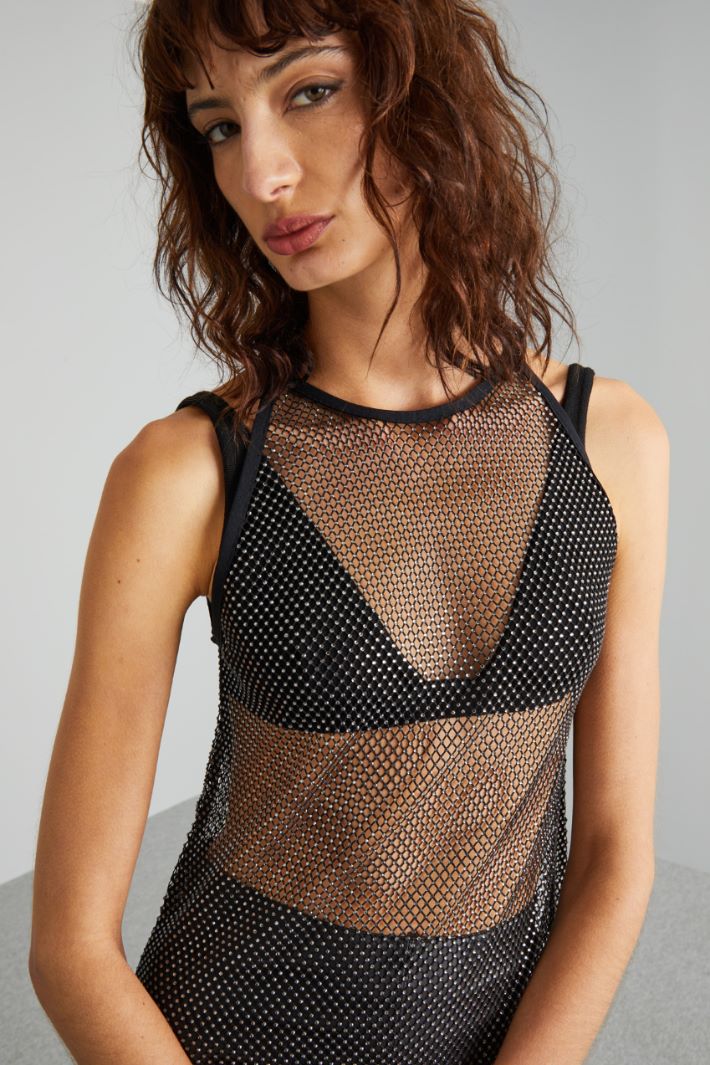 Sleeveless rhinestone mesh tank top Intrend - 4