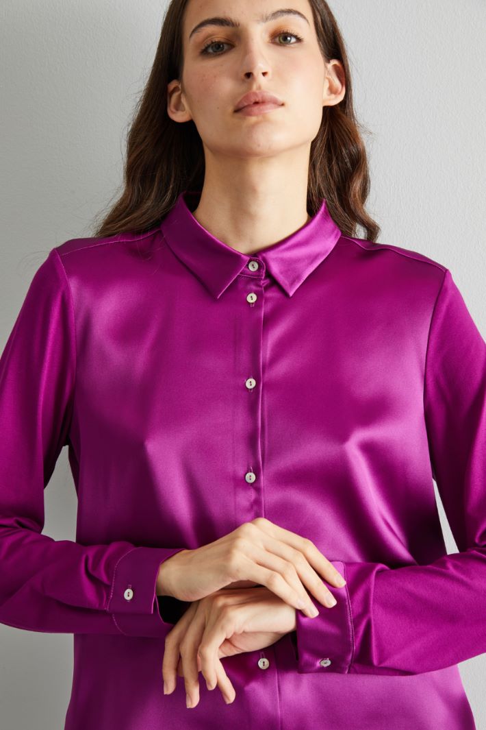 Satin blouse Intrend - 4