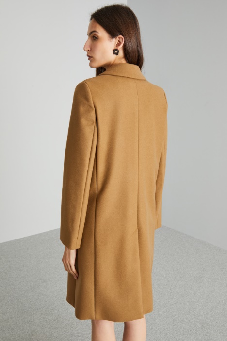 Cappotto in panno di pura lana
