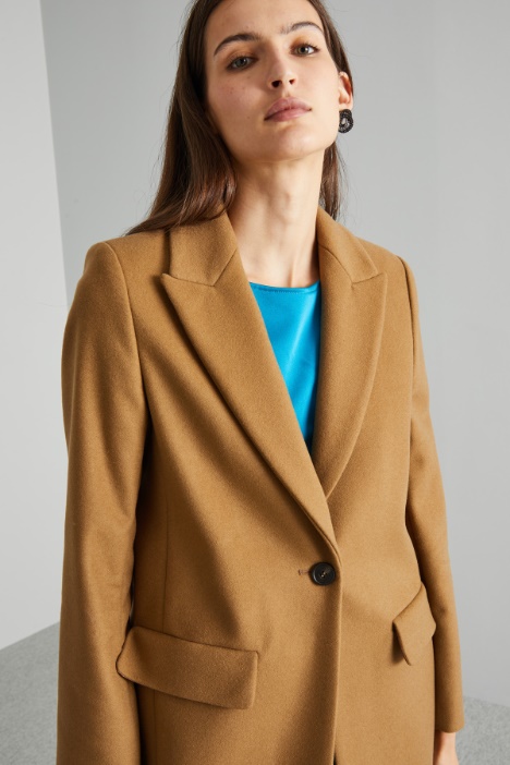 Cappotto in panno di pura lana