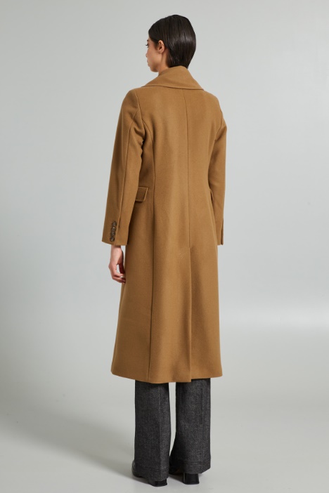 Cappotto doppiopetto lungo
