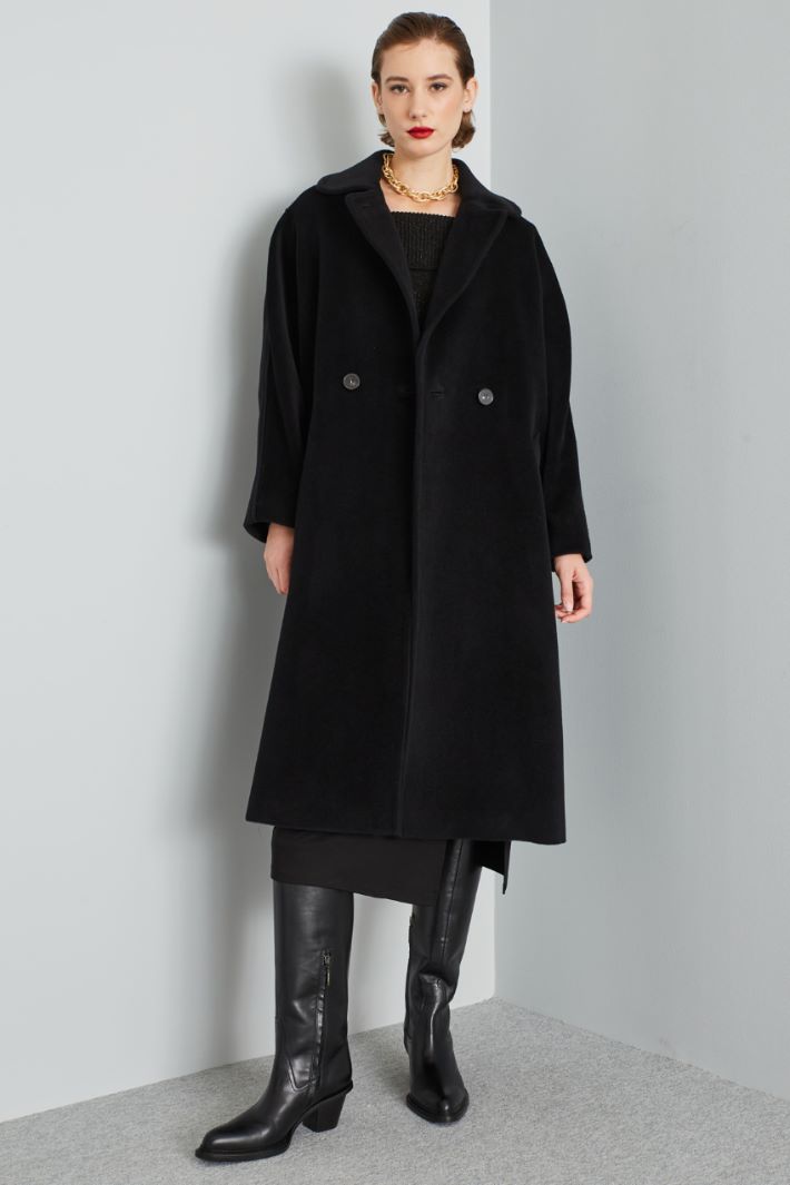 Long coat with belt Intrend