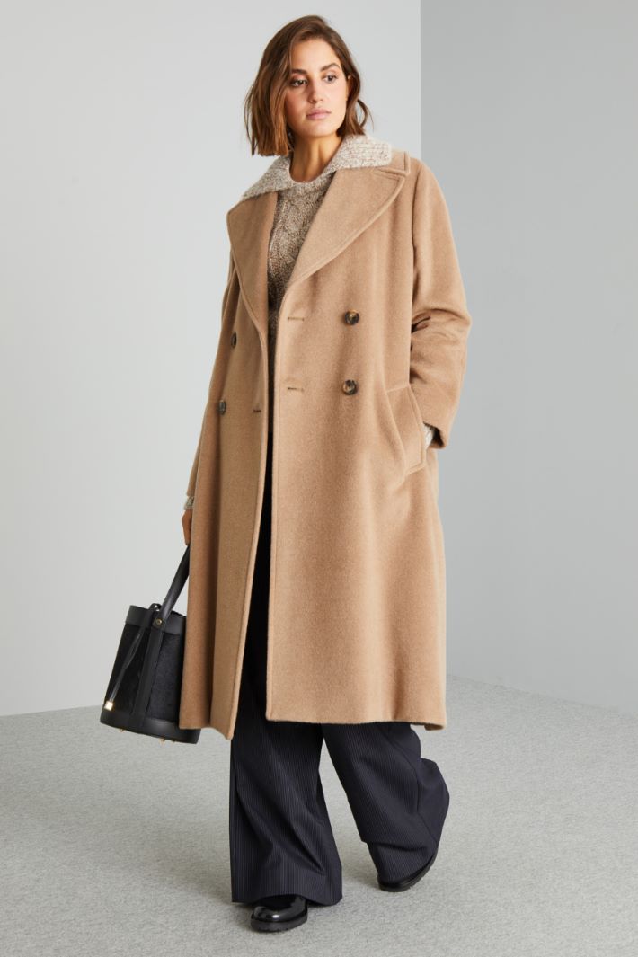 Long beaver coat Intrend