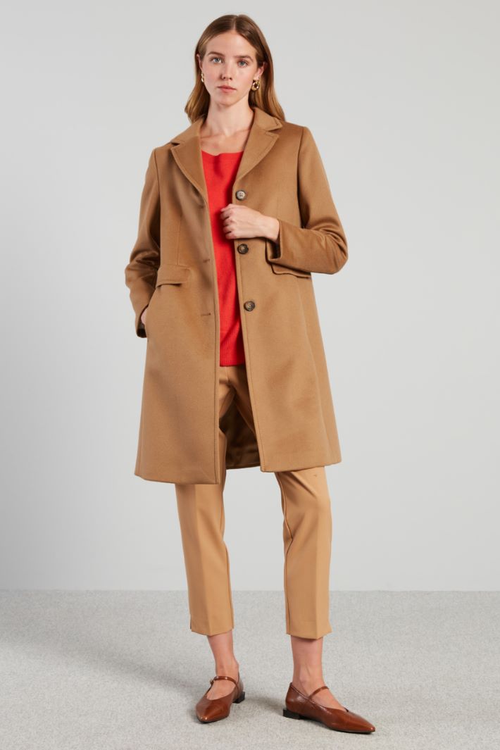 Coat with back slit Intrend