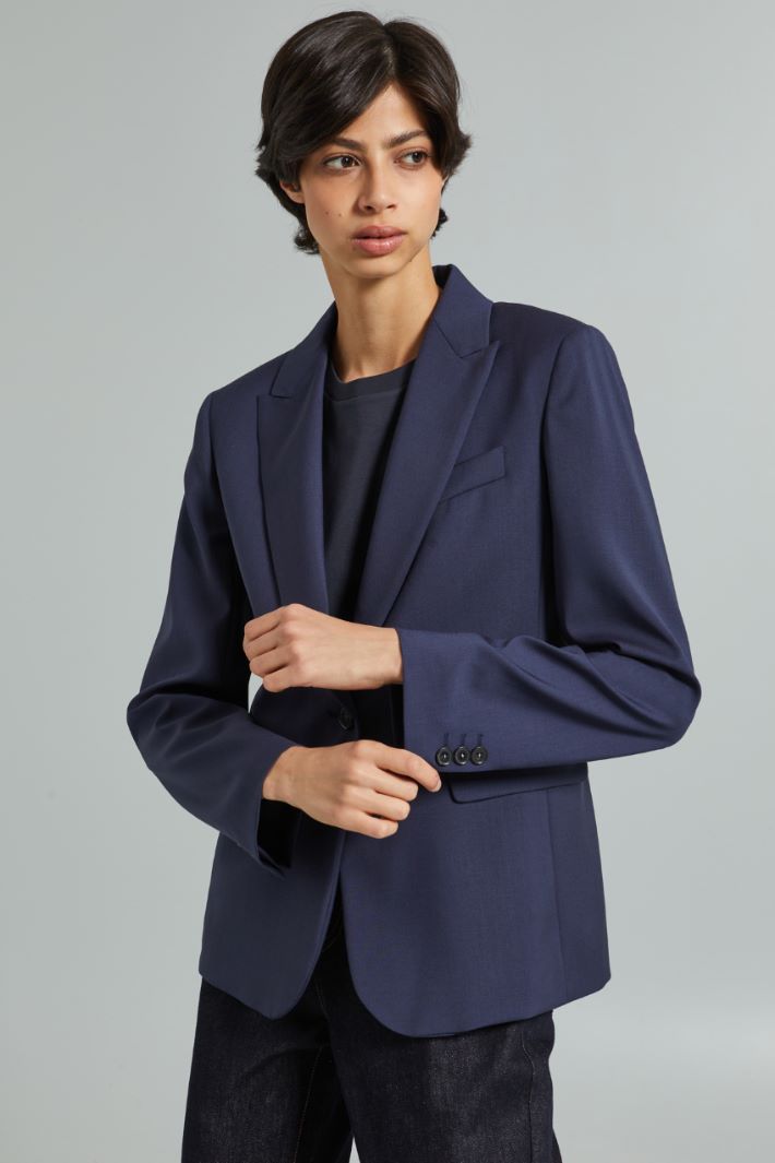 Blazer with single button Intrend - 3