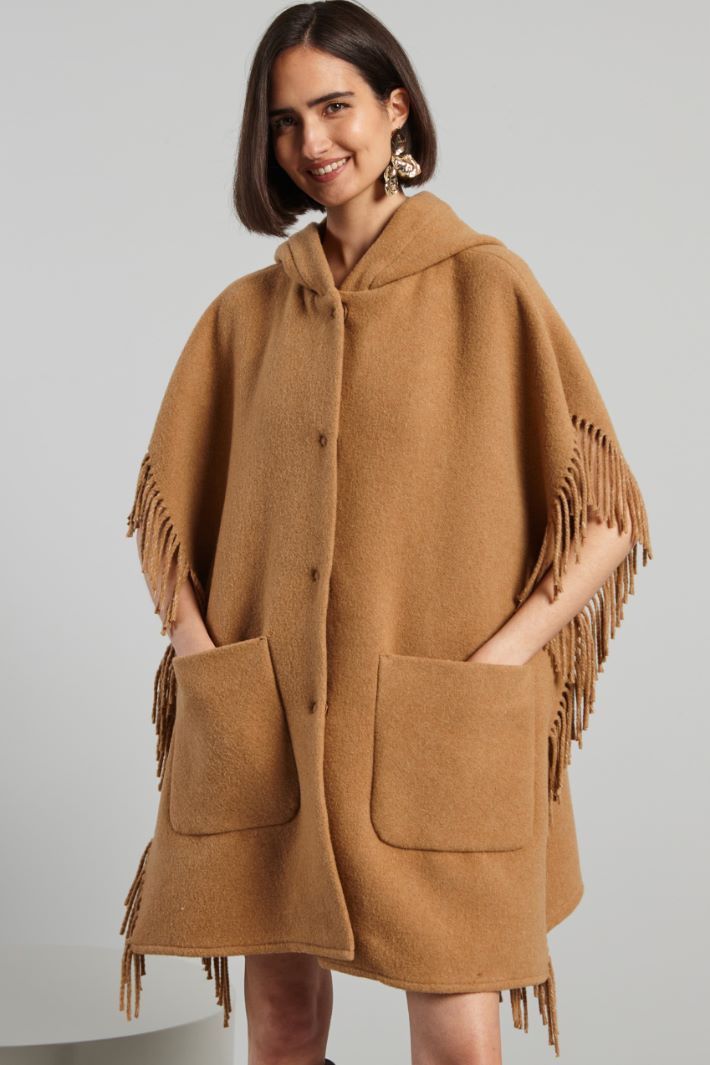 Poncho with fringes Intrend - 3