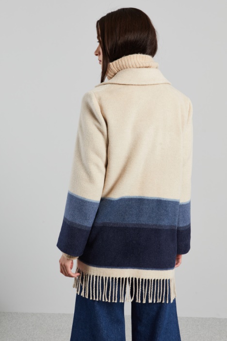 Cappotto con frange