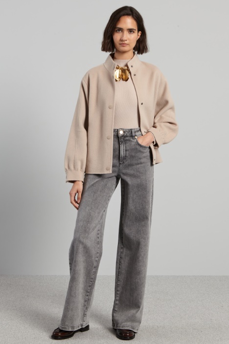 Giacca con collo montante