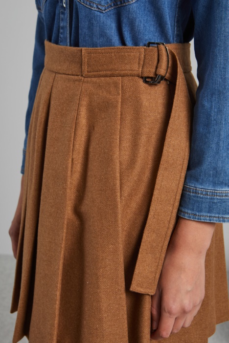 Gonna a pieghe in flanella