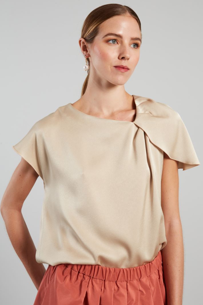 Draped blouse Intrend - 3