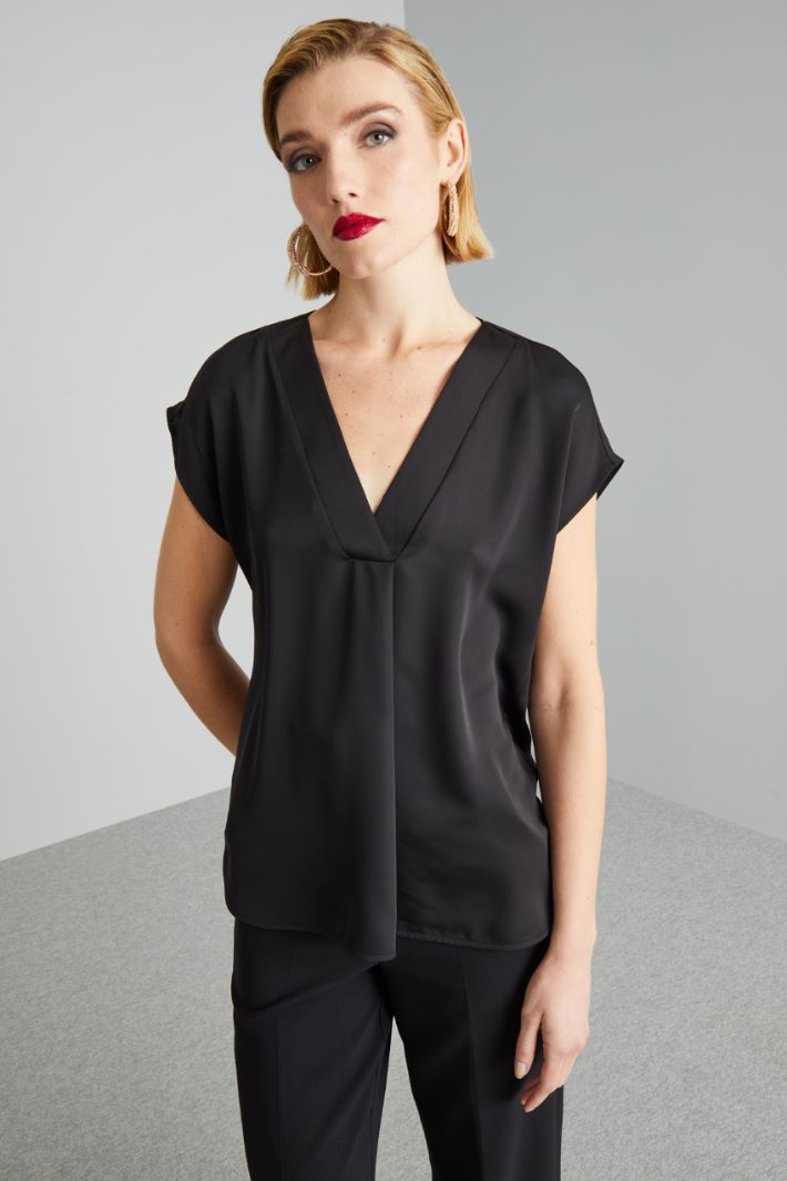 Blouse with flat pleat Intrend - 3