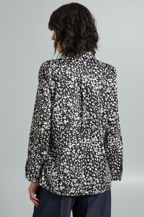 Camicia con stampa all over