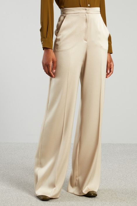 Pantaloni a palazzo in raso