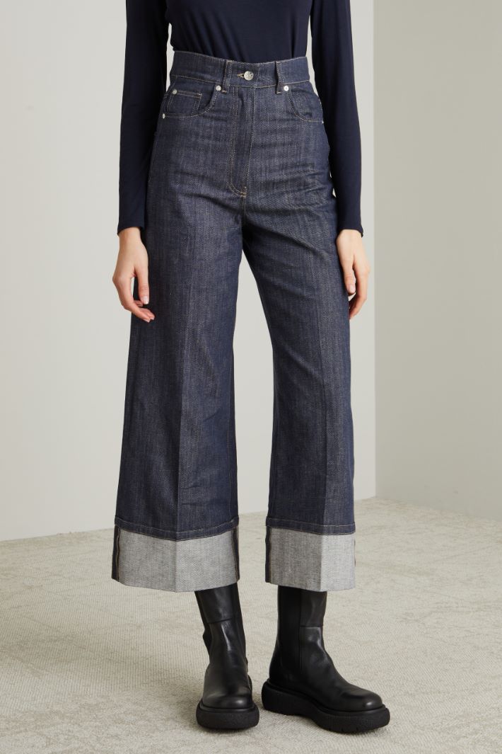 Pantaloni cropped con risvolto Intrend - 4