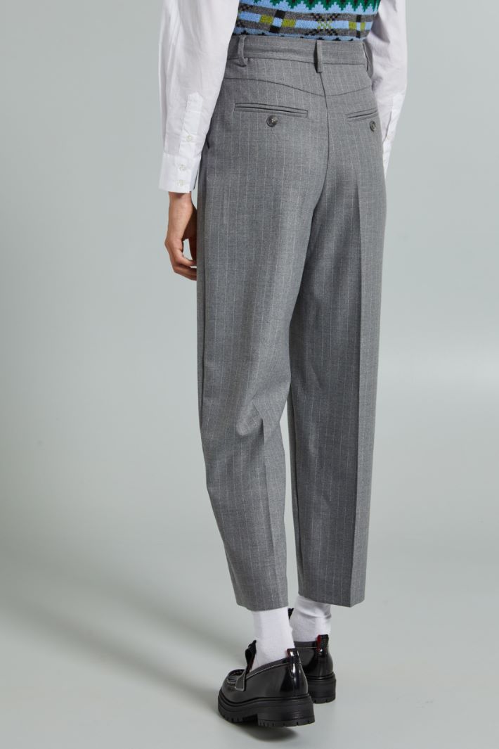 Pinstriped carrot trousers Intrend - 2