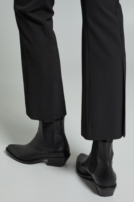 Pantaloni flare in tela