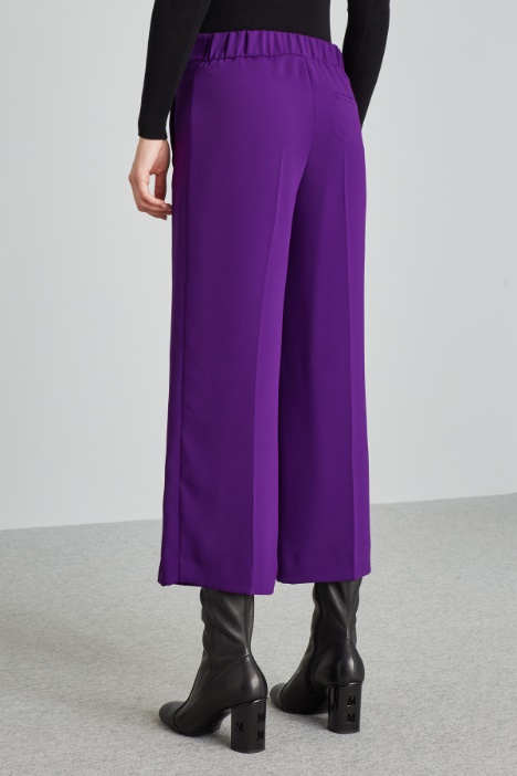 Pantaloni cropped flare