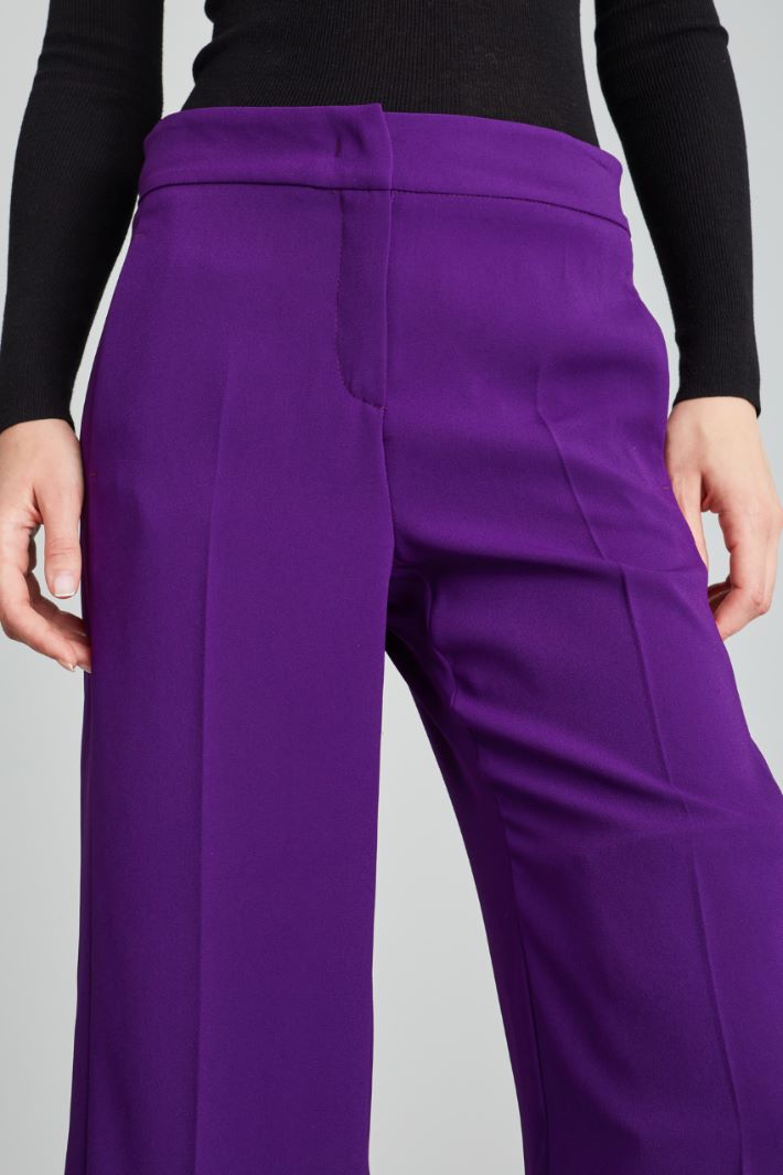 Pantaloni cropped flare Intrend - 4